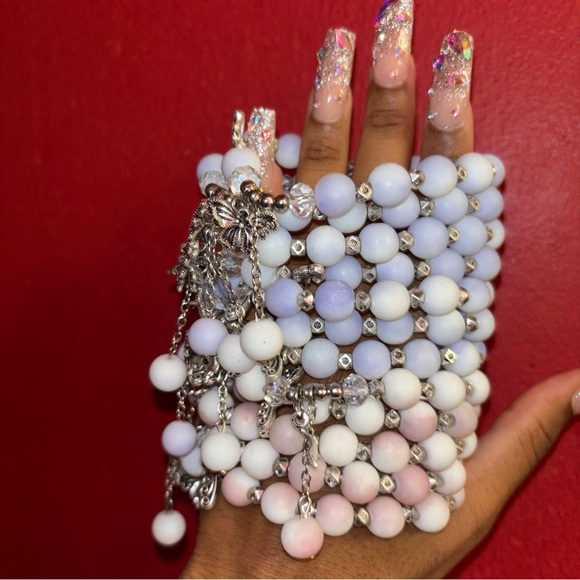 Handmade White/Pink/Purple Beaded Bracelet with Multiple Charms - Picture 4 of 11